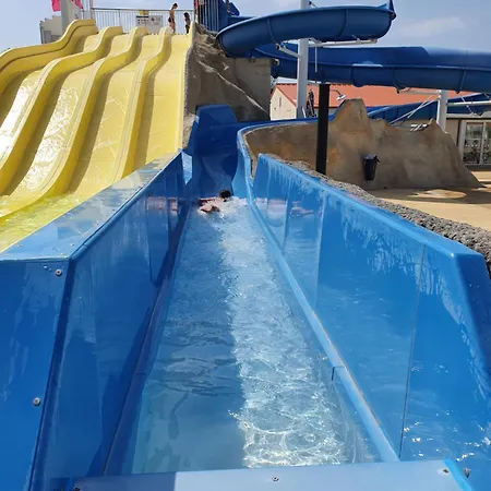 Campsite Davorel Mobil Les Mathes